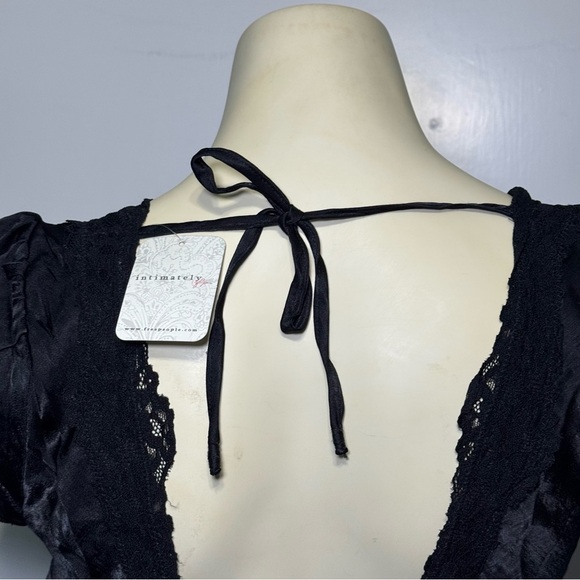 FREE PEOPLE Intimately “Told You So Set”Elegant Black Lace Trim Sleepwear XS Nwt - Picture 8 of 14